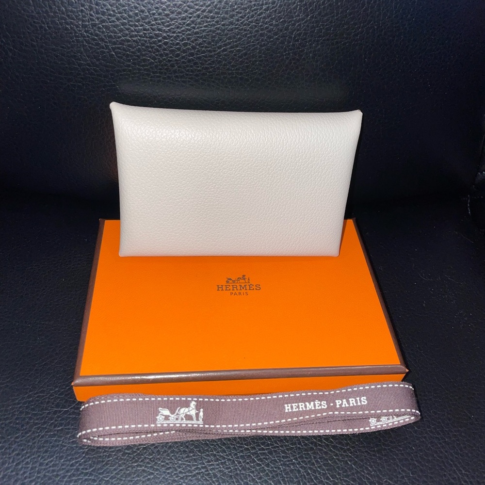 HERMÉS Calvi Card Holder
